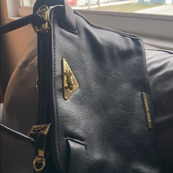 Steve Madden Handbag - Picture 9 of 10